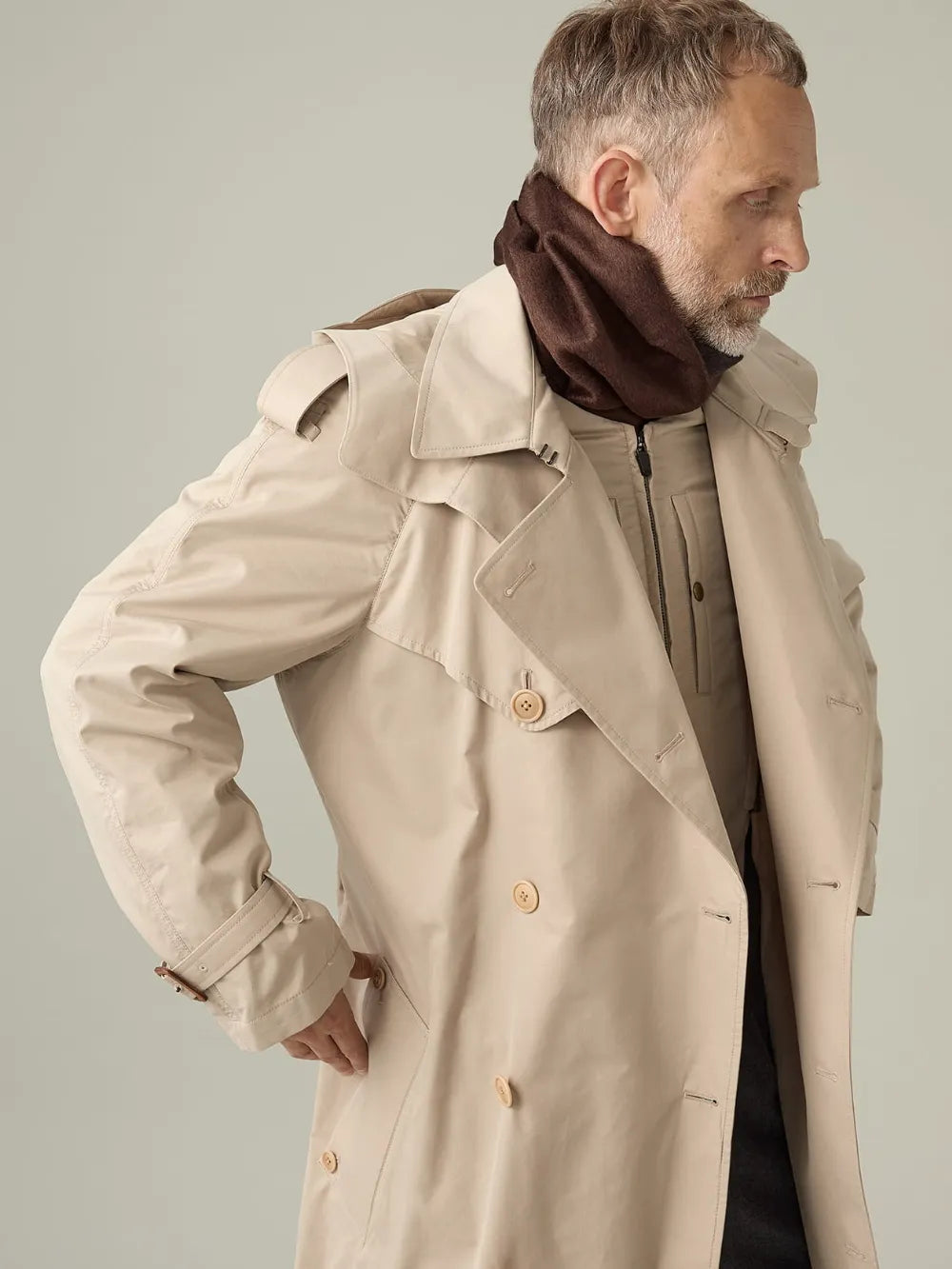 MEN / ＜AQ×TOKIHITO YOSHIDA＞トレンチコート / ベージュ