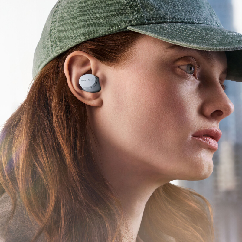 PI6 ワイヤレス ノイズキャンセリング・イヤフォン / グレイシャーブルー