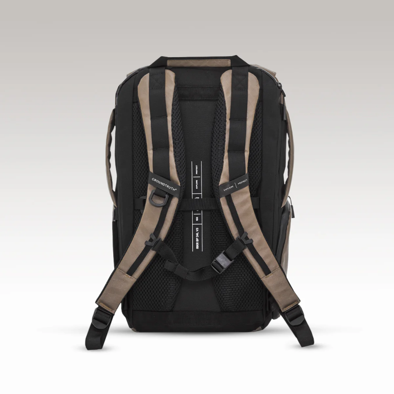 RIKR 24L Ultimate バックパック / ストーンブラウン