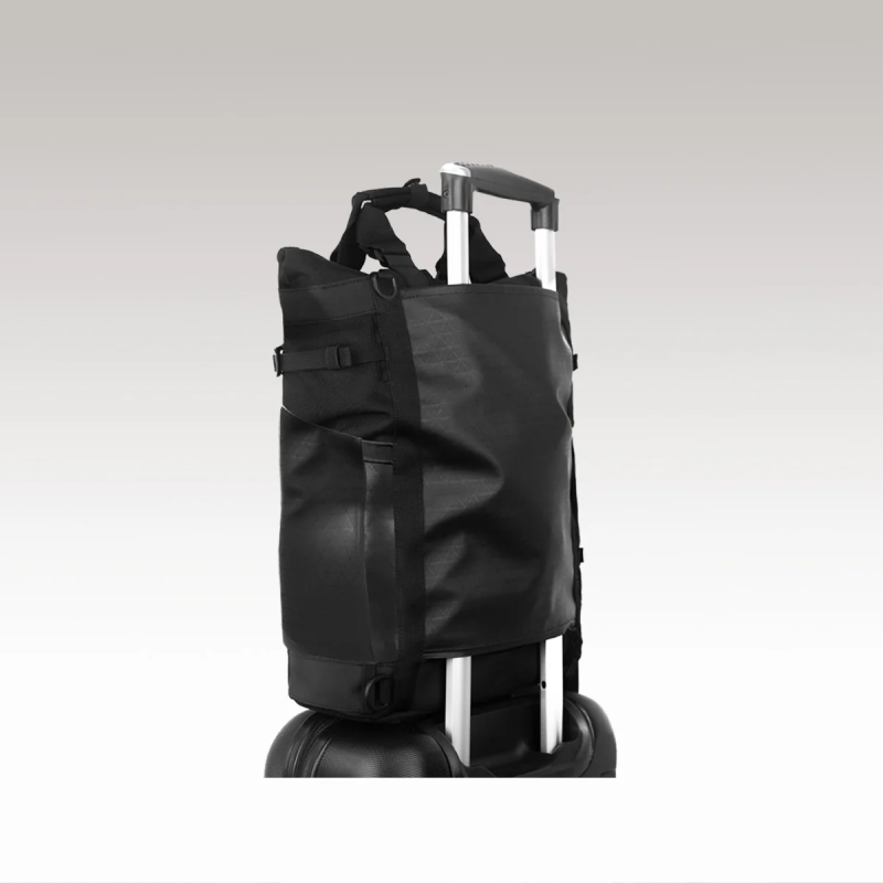 RIKR 17L テクニカル トート バックパック / ストーンブラウン