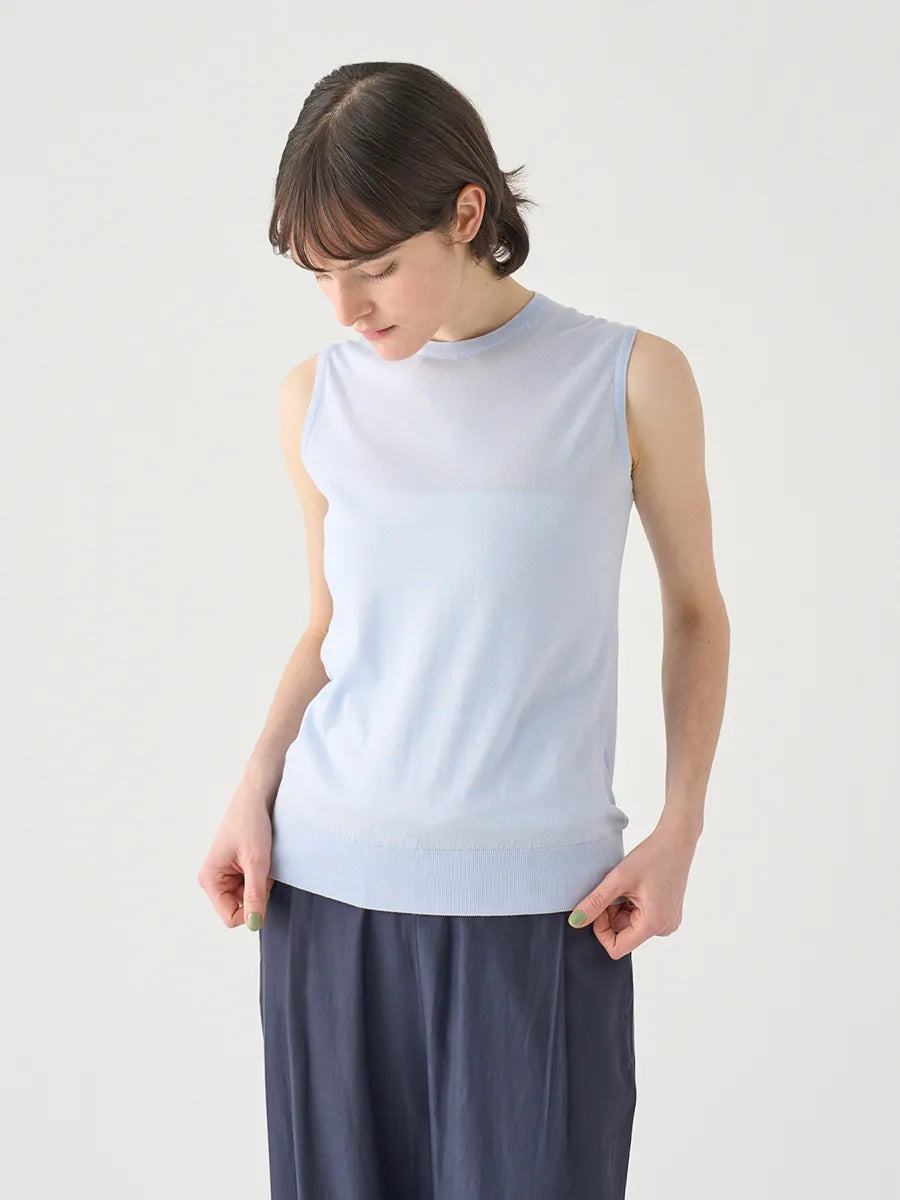 レディース / ノースリーブコットンニットプルオーバー KERRY 30G MODERN FIT / DEW（ペールブルー）
