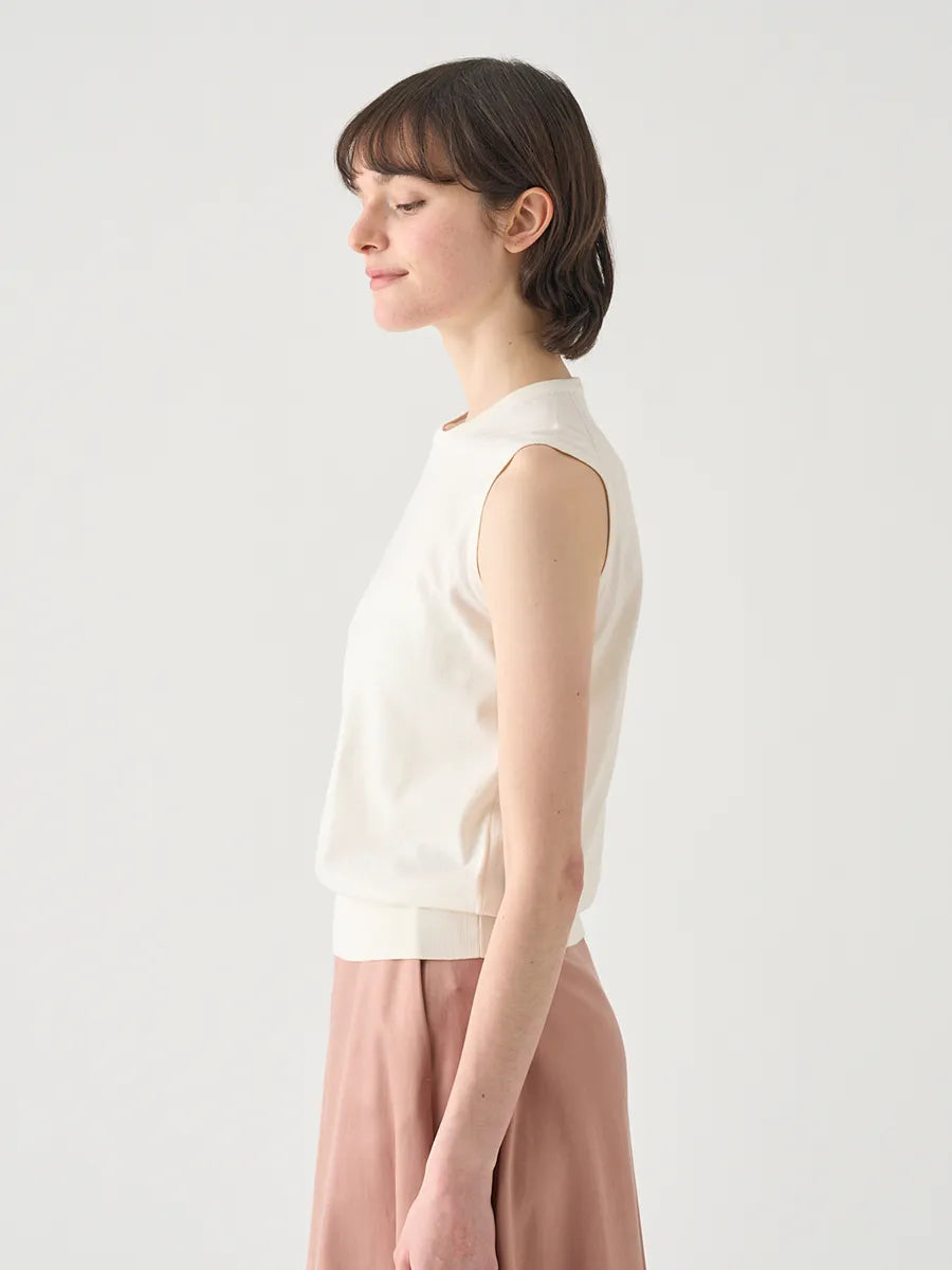 レディース / ノースリーブコットンニットプルオーバー KERRY 30G MODERN FIT / STARCH（ホワイト）
