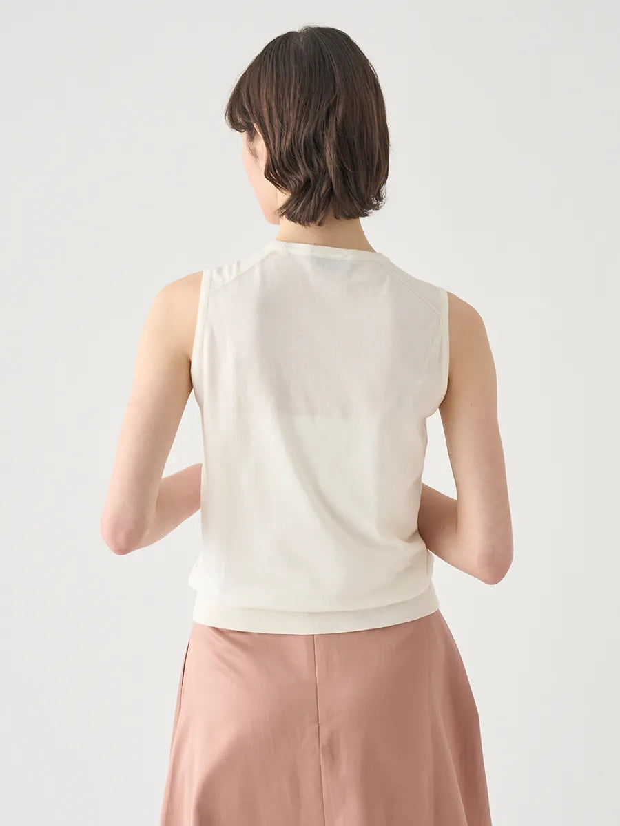 レディース / ノースリーブコットンニットプルオーバー KERRY 30G MODERN FIT / STARCH（ホワイト）