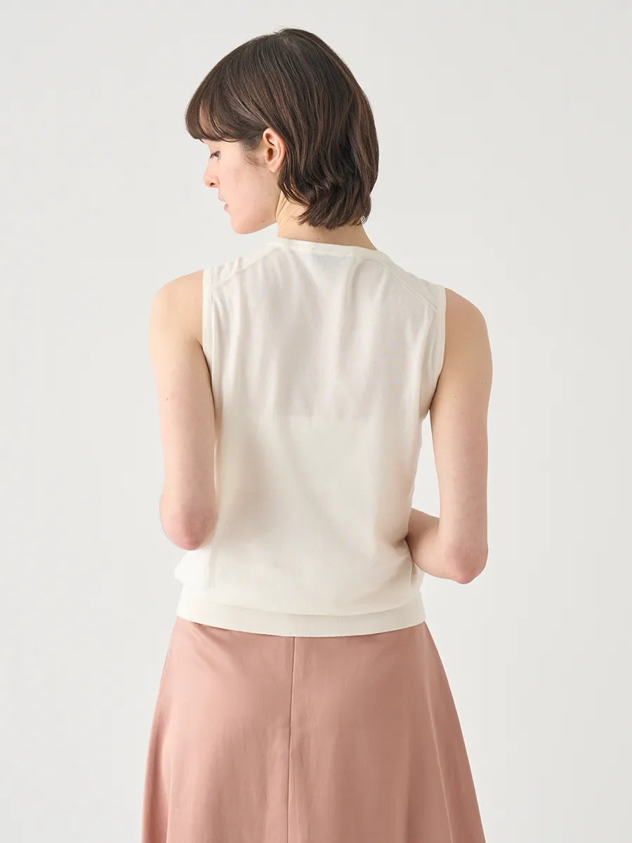 レディース / ノースリーブコットンニットプルオーバー KERRY 30G MODERN FIT / STARCH（ホワイト）