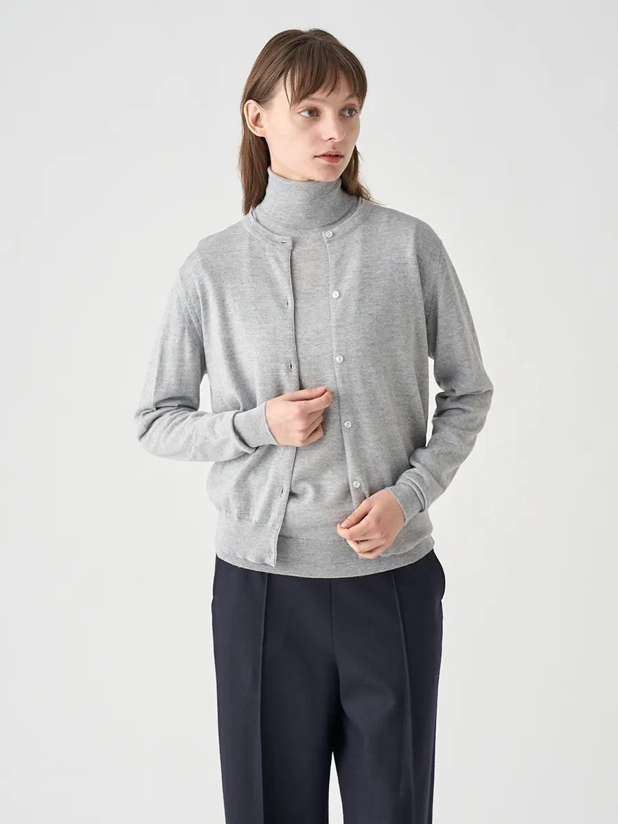 WOMEN / タートルネック長袖ニットプルオーバー LENA 30G MODERN FIT / ニンバス