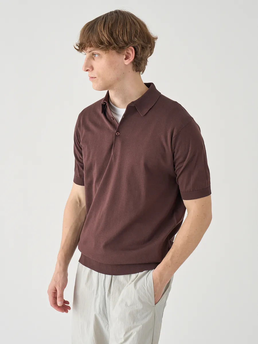 メンズ / 半袖コットンニットポロシャツ REID 30G MODERN FIT / RAISIN（ブラウン）