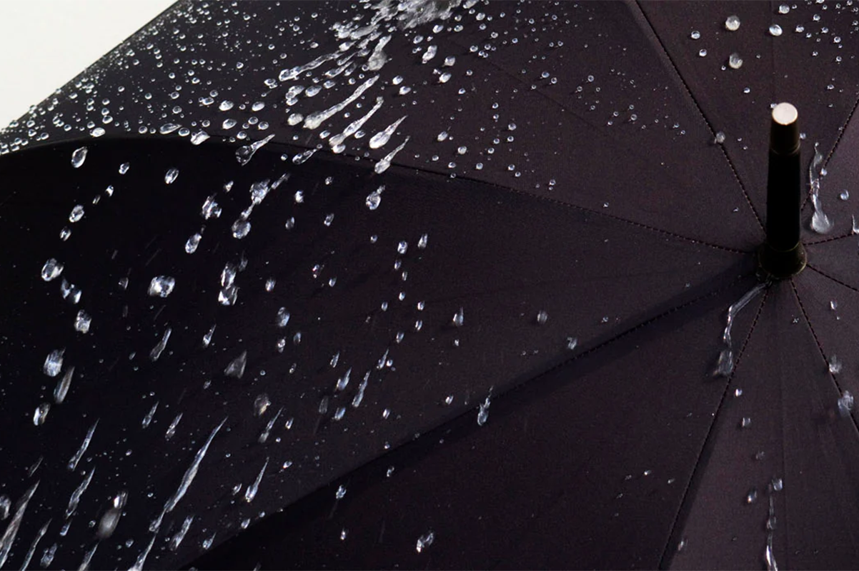 雨の日が最高に楽しくなる英国傘「フォックス・アンブレラ」の魅力とは
